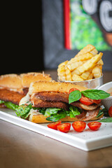 sandwich con milanesa de pollo