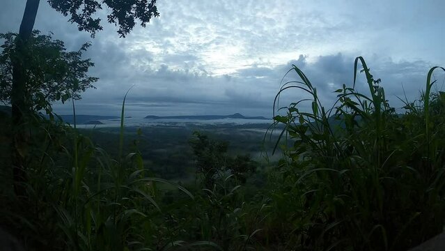 Time Lapse Cloud moves at Pha Kiew Lom, Roi Et on 02 October 2022.