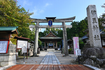 幸福を呼ぶ石のある滋賀県大津市の伊豆神社