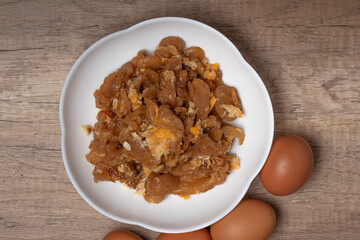 pickled radish stir fried with egg