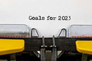 Goals for 2023 written on an old typewriter	