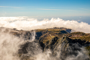 Fototapeta premium View from Pico do Arieiro, Maderia 
