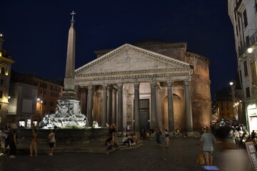 Fototapeta na wymiar Pantheon by night Rzym 