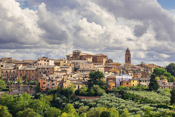 Blick über die Altstadt von Siena in Italien