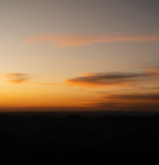 Fototapeta na wymiar sao bento sapucai, sunset in the mountains
