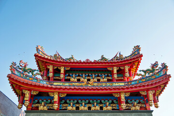 Naklejka premium Close up of roof details on historic temple in China