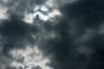 Obraz premium Dark and dramatic storm clouds on the sky