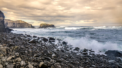 Icelandic wawes hitting the coast