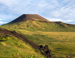 Eldfell volcano, Heimaey, Vestmannaeyjar islands, Iceland. Its 1973 eruption caused major destruction and increased the area of the island significantly. © Luis