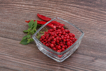 Red pepper seeds in the bowl