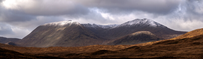 The first snow in the highlands - obrazy, fototapety, plakaty