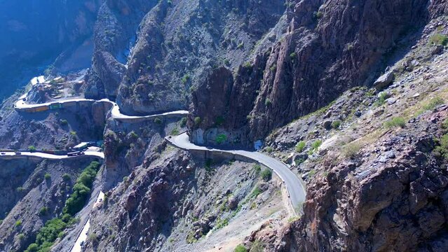 Kabul Province Mahipar Highway is between Nangarhar and kabul Provinces and its very dangerous road in Afghanistan