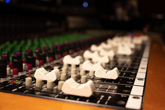 Audio Mixing Console