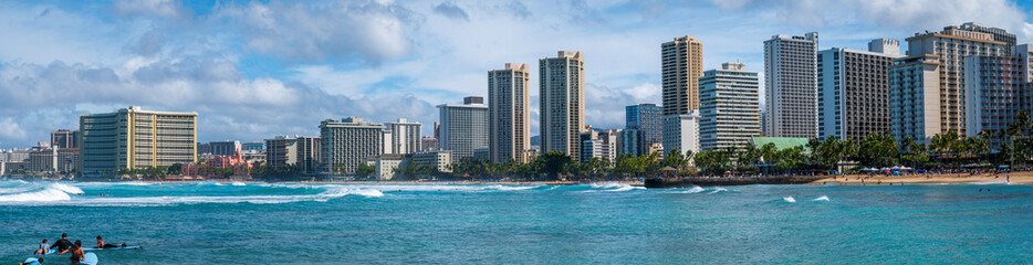 Obraz na płótnie Canvas Surfers at Waikiki Beach, Honolulu, Hawaii