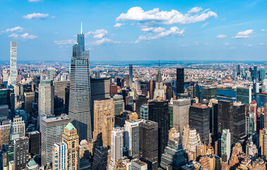 Fototapeta na wymiar New York City skyline, panorama with skyscrapers in Midtown Manhattan