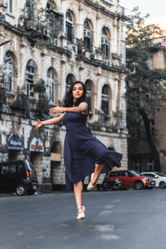 Ballerina dancing on street