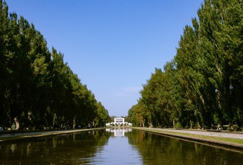 前田森林公園のカナール