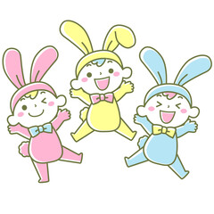 ウサギの着ぐるみを着た子供たち