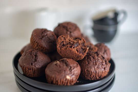 Chocolate muffins with hazelnuts 