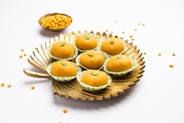 Besan Peda,pedha, pera. Popular Indian mithai prepared using gram flour, Ghee, Sugar, Milk