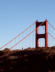 people at the golden gate bridge