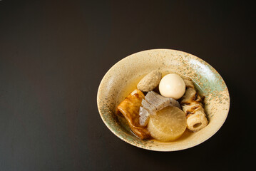 寒くなると食べたくなる、ほかほか温かいおでん