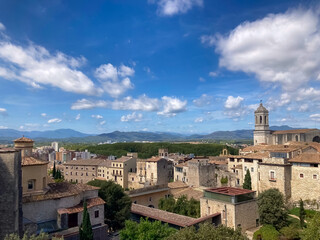 Fototapeta na wymiar View of Girona from the top of the fortress wall