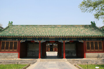 Fototapeta na wymiar pavilion at the prince gong's mansion in beijing (china)