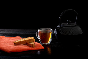 cup of tea with biscotti