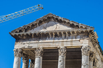 Obraz premium Roman monuments in the center of the old town of Pula. Croatia