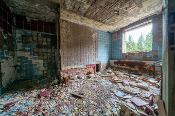 Fototapeta na wymiar abandoned factory building