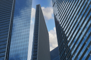 Fototapeta na wymiar low angle view of singapore city buildings.