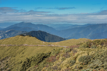 Fototapeta na wymiar Landscape Vew Of Hehuanshan And Qilai Mountains On The Hehuan Shan East Peak Trail, Taroko National Park, Taiwan