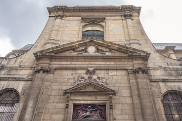 Roman Catholic church Saint-Nicolas du Chardonnet (Eglise Saint-Nicolas du Chardonnet, 1703) in 5th arrondissement of Paris. Paris, France. - obrazy, fototapety, plakaty