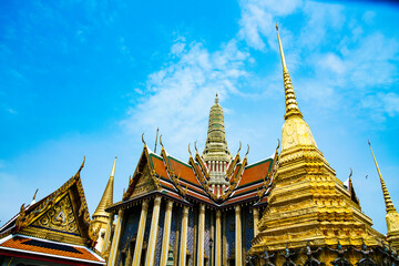 Fototapeta premium Temples in Thailand