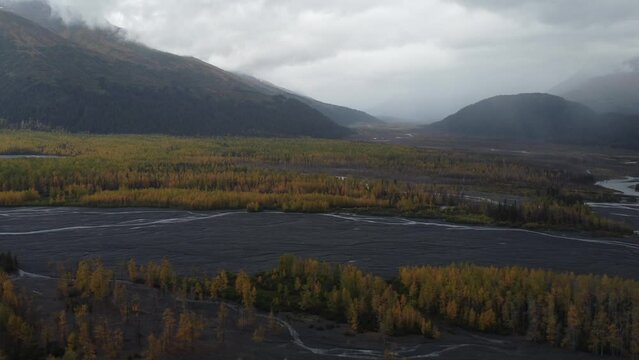 Resurrection river in fall - Alaska