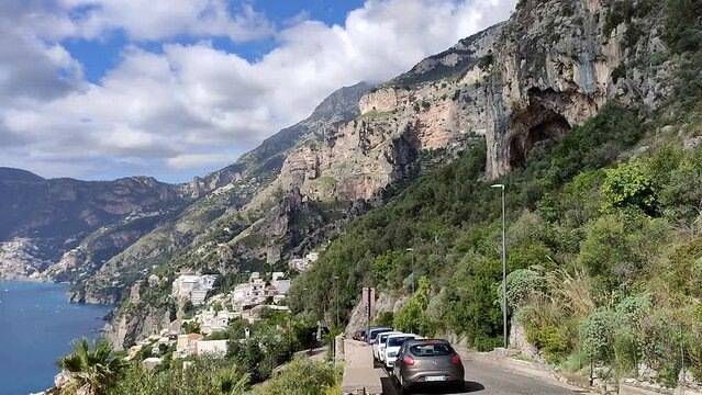 Praiano - Panoramica della costiera da Via Costantinopoli