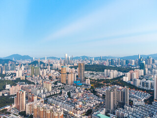 Obraz premium Meilin Reservoir and Futian City Skyline in Shenzhen, Guangdong, China