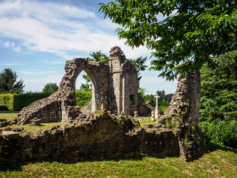 ruines du ch&acirc;teau de Ch&acirc;lus dans la Haute-Vienne en France