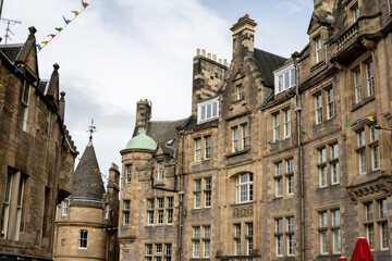 Fototapeta na wymiar buildings and architecture of the city of edinburgh in scotland