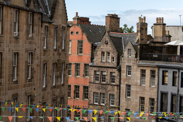 Fototapeta premium Victoria Street è una delle strade più visitate di Edimburgo