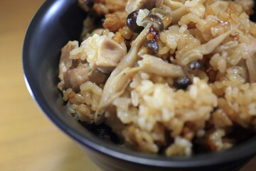 Chicken and mushroom seasoned rice