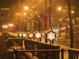 雪降る下呂温泉