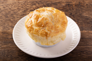 ビーフシチューパイ包み