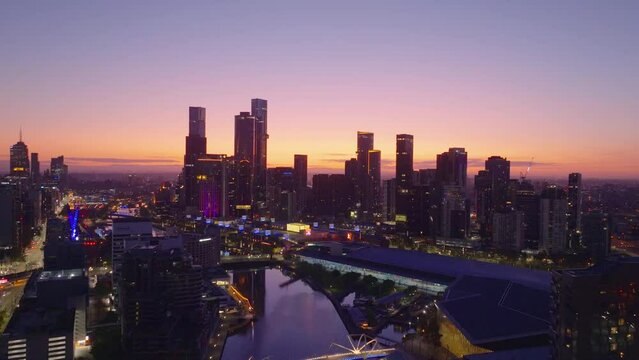 Beautiful cityscape of Melbourne at sunrise