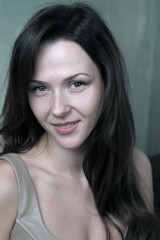 Naklejka premium Portrait of a young attractive brunette girl