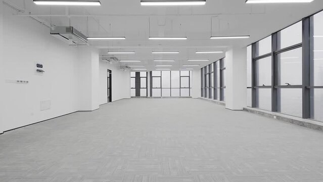 empty office 