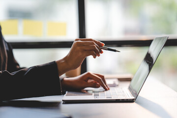 Auditing Concept of Financial Auditor and Secretary Make a financial planning report Financial Document Checker