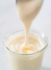 Cream cheese glaze