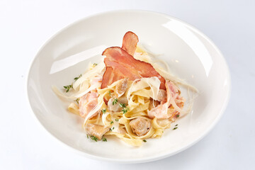 pasta carbonara with bacon and cheese